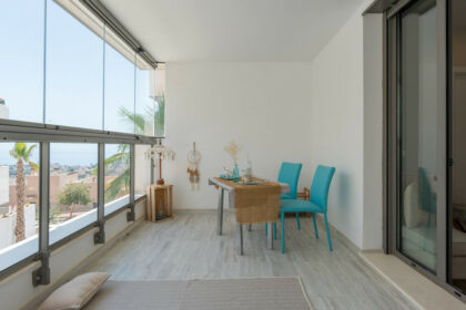 f5b921da2bb23c7136bb22fa09b8a857 - 8