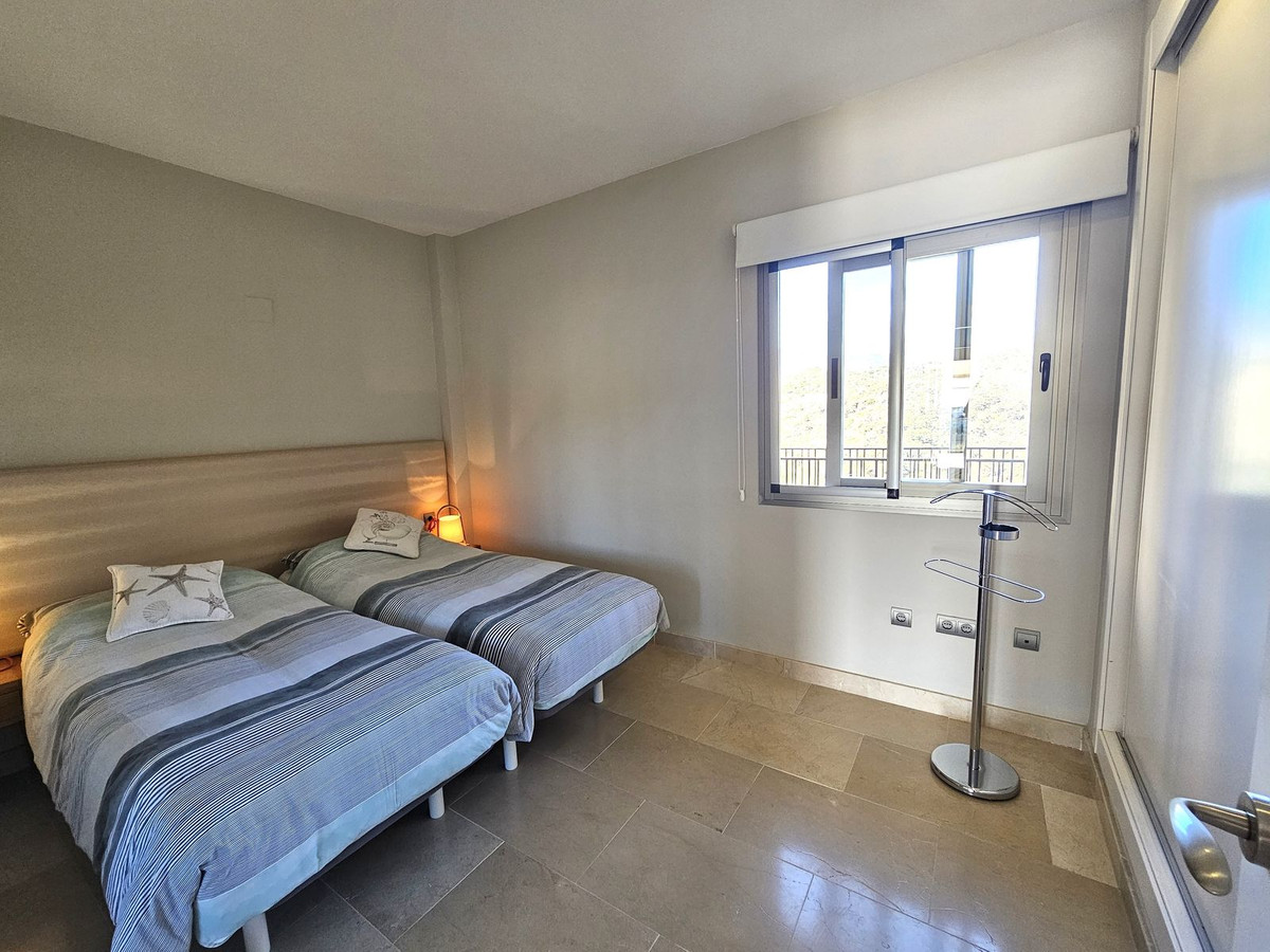 f656241e513a2f76dd2fa6b0ef4515ef - 21