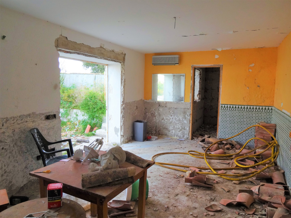 f65775aedcd6e3c35240ea3a887a327e - 14