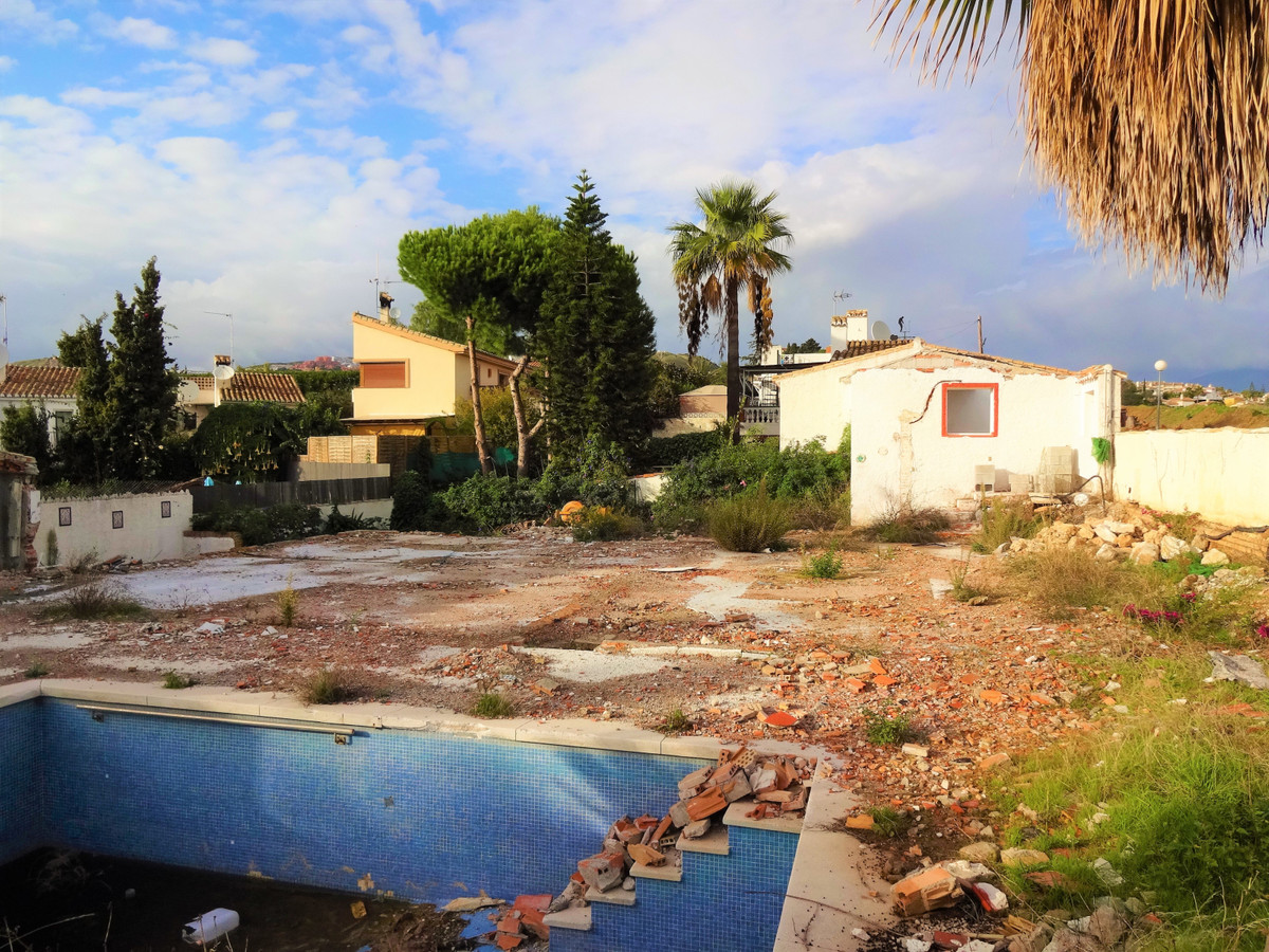 f65775aedcd6e3c35240ea3a887a327e - 9