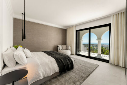 f65bd0c5ec5cb530bec2d4c5b4390db7 - 11