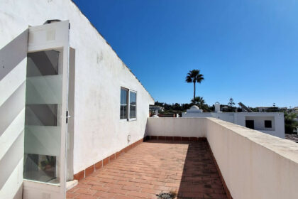 f6a3d9e2f01ebda1ef8cc06a01bf45e7 - 22