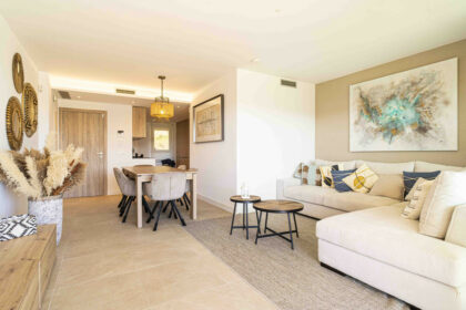 f7035c6d6ccaf0576633608bad13fb59 - 1