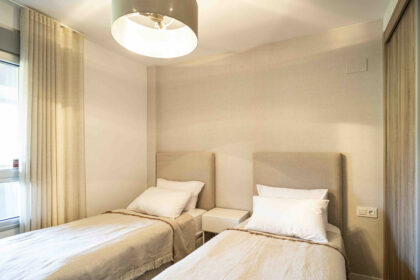 f7035c6d6ccaf0576633608bad13fb59 - 7