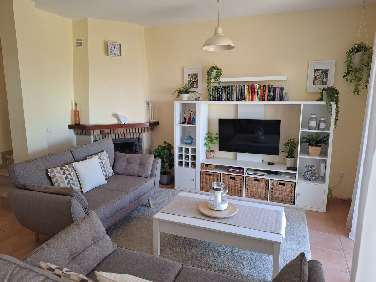 f73b2bcf12673326f8ec58b1a93bd3e1 - 20