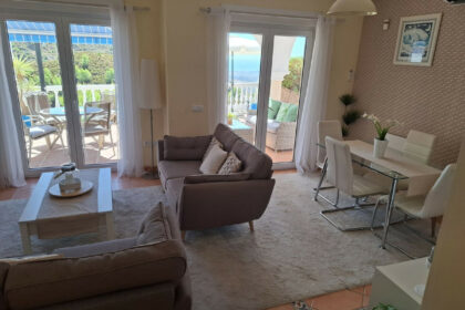 f73b2bcf12673326f8ec58b1a93bd3e1 - 27