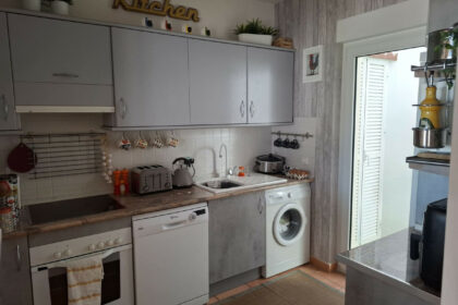 f73b2bcf12673326f8ec58b1a93bd3e1 - 35