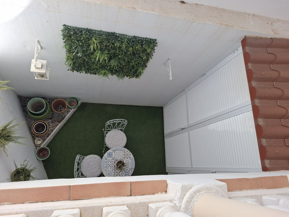 f73b2bcf12673326f8ec58b1a93bd3e1 - 48