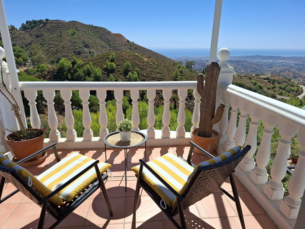 f73b2bcf12673326f8ec58b1a93bd3e1 - 61