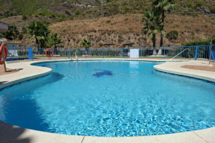 f73b2bcf12673326f8ec58b1a93bd3e1 - 77