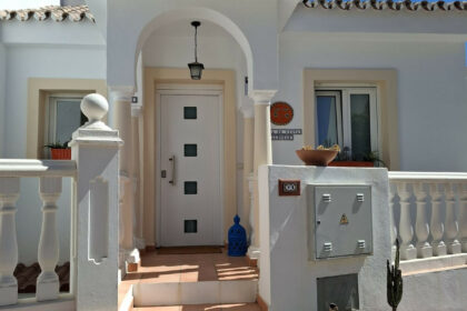 f73b2bcf12673326f8ec58b1a93bd3e1 - 80