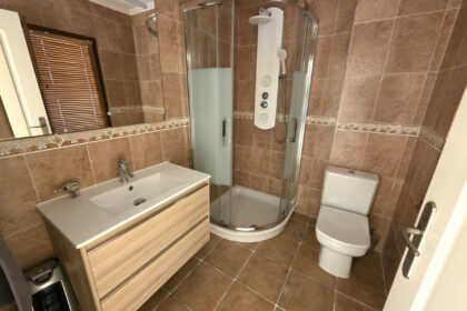 f7c2a47af91e4e5b8bdb0976cf22c325 - 16