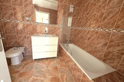 f7c2a47af91e4e5b8bdb0976cf22c325 - 19