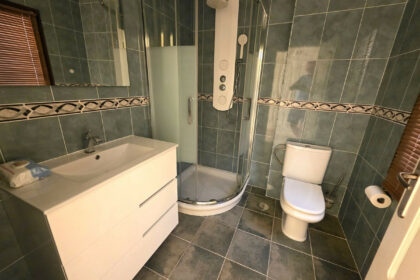 f7c2a47af91e4e5b8bdb0976cf22c325 - 21