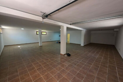 f7c2a47af91e4e5b8bdb0976cf22c325 - 28