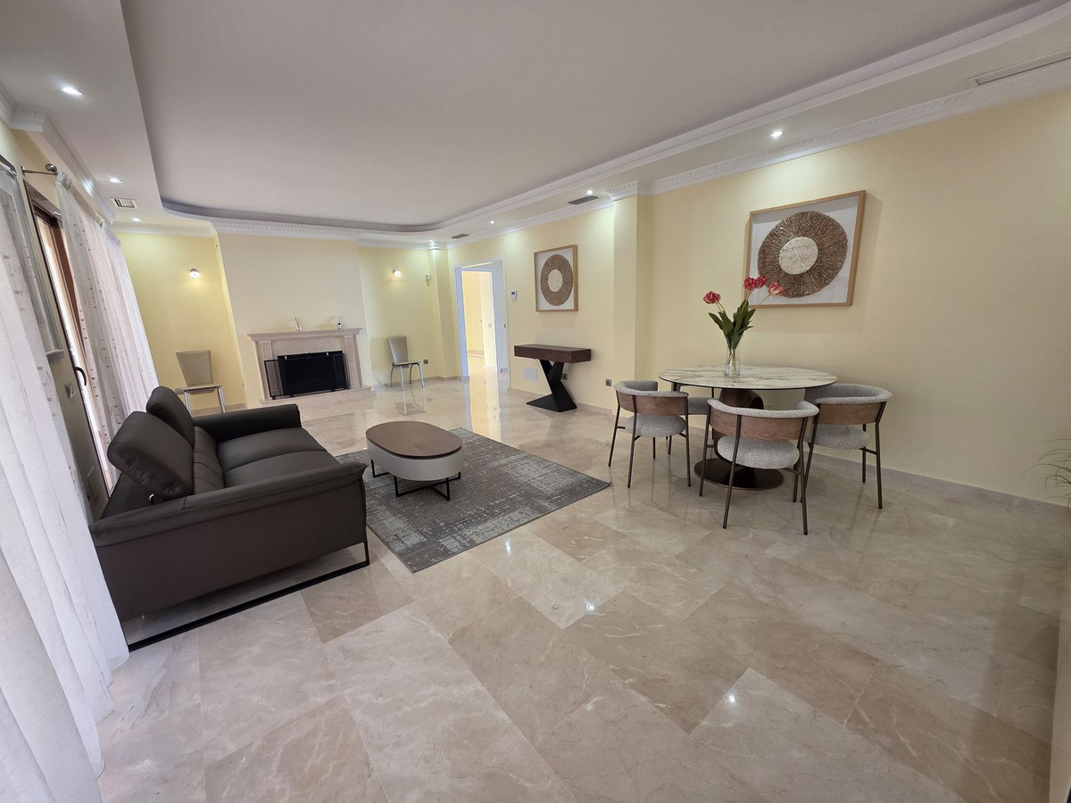 f7c2a47af91e4e5b8bdb0976cf22c325 - 3