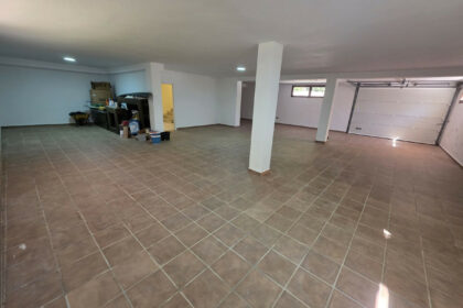 f7c2a47af91e4e5b8bdb0976cf22c325 - 30