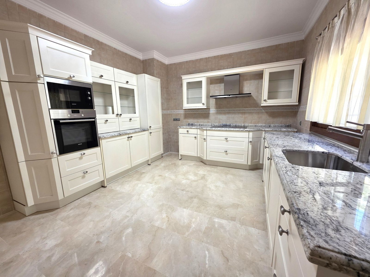 f7c2a47af91e4e5b8bdb0976cf22c325 - 6