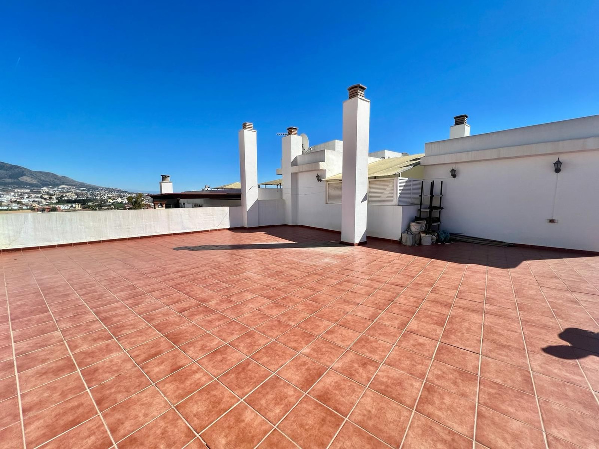 f87c611aa45eac6bab6ab1d8cb4606f4 - 12