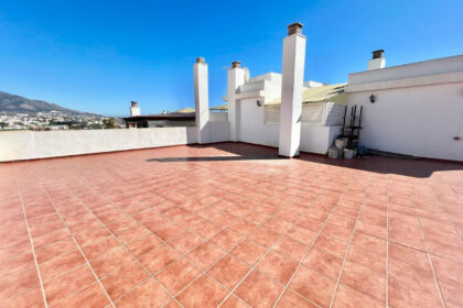 f87c611aa45eac6bab6ab1d8cb4606f4 - 13