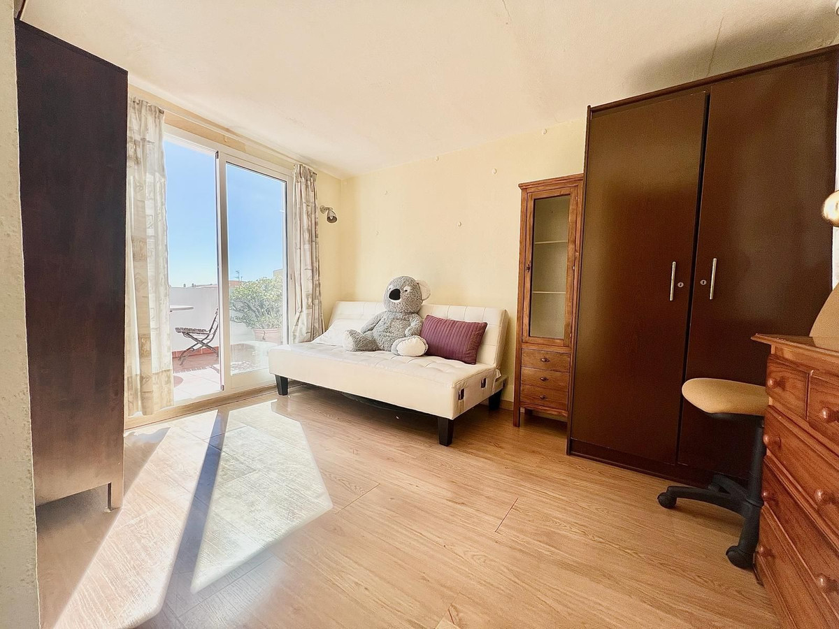 f87c611aa45eac6bab6ab1d8cb4606f4 - 7