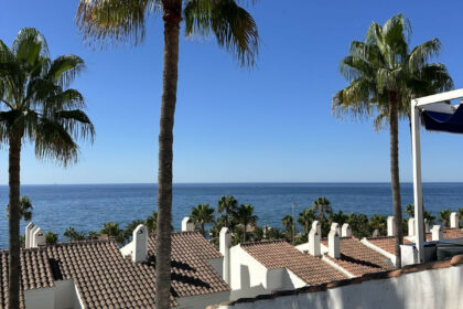 f8a90b2477c8340e0575003c050675d1 - 1