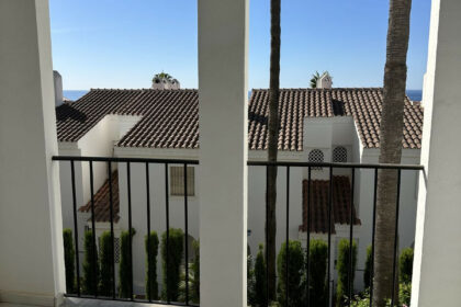 f8a90b2477c8340e0575003c050675d1 - 11