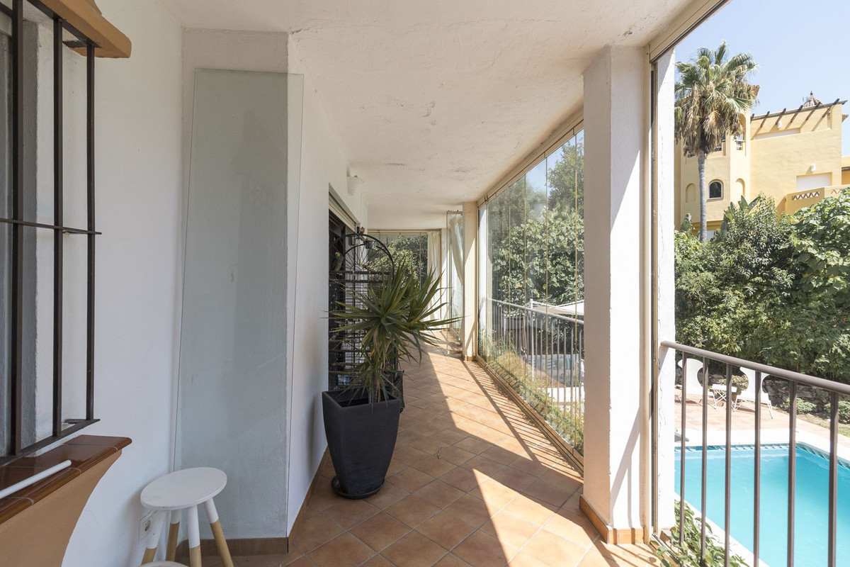 f8ce747e57d1ba11aec6828f0fb19d15 - 21