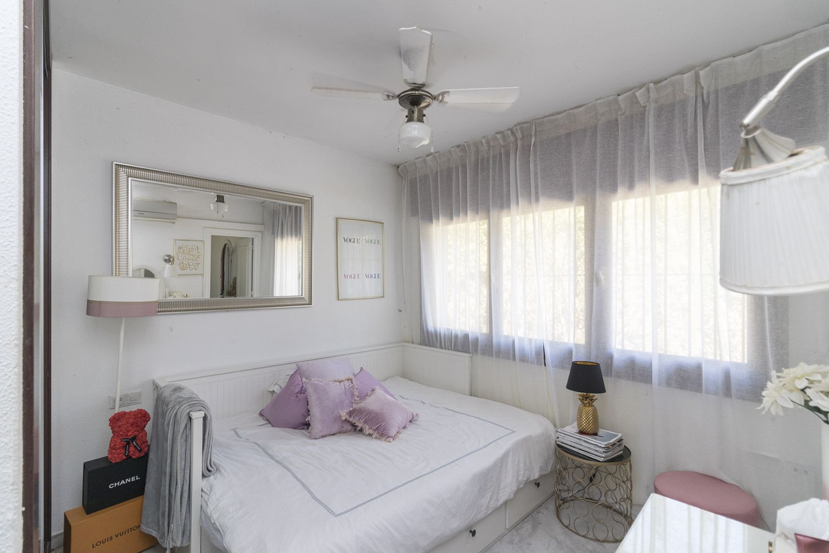 f8ce747e57d1ba11aec6828f0fb19d15 - 5