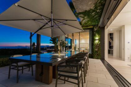 f8e2c8b4284c929d31ed018348e63089 - 11