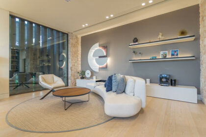 f8e2c8b4284c929d31ed018348e63089 - 17