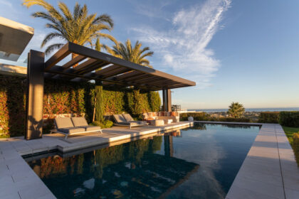 f8e2c8b4284c929d31ed018348e63089 - 26