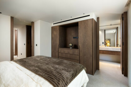 f9baf1a428c77fac9fbe49cdbd029ee2 - 27