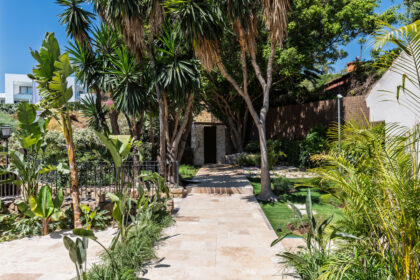 f9baf1a428c77fac9fbe49cdbd029ee2 - 8