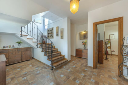 fa65e695a9bc8330bb9fbf4315813d08 - 29