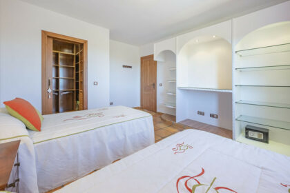 fa65e695a9bc8330bb9fbf4315813d08 - 38