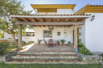 fa65e695a9bc8330bb9fbf4315813d08 - 39