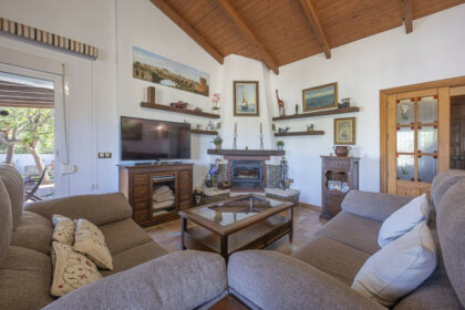 fa65e695a9bc8330bb9fbf4315813d08 - 9