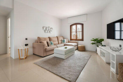 fa9da270648e6d01d9ffb0f34b50fe7a - 9