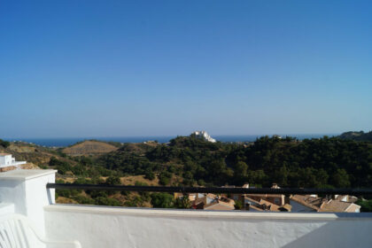 fb1e8f4bf577d5a7b2d4db6ebff3580c - 1