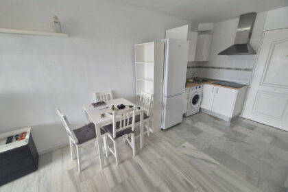 fb1e8f4bf577d5a7b2d4db6ebff3580c - 8