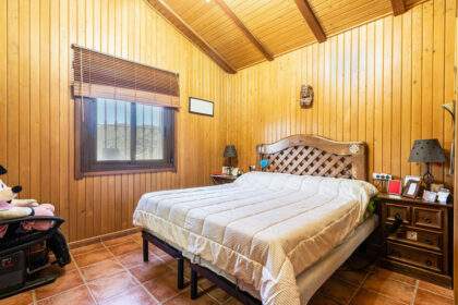 fbddd3122aea9472265ffd9a4f35ed75 - 11