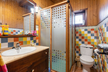 fbddd3122aea9472265ffd9a4f35ed75 - 12