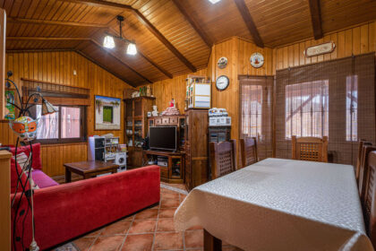 fbddd3122aea9472265ffd9a4f35ed75 - 14