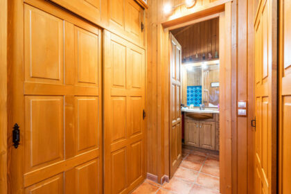 fbddd3122aea9472265ffd9a4f35ed75 - 17