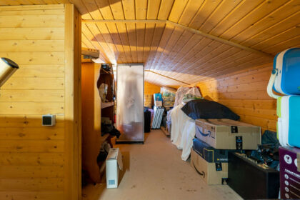 fbddd3122aea9472265ffd9a4f35ed75 - 23