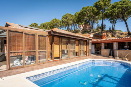 fbddd3122aea9472265ffd9a4f35ed75 - 34