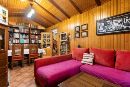 fbddd3122aea9472265ffd9a4f35ed75 - 8