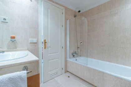 fca6746094eb1bfbc98f751cfc8e9def - 14