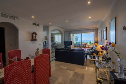 fca6746094eb1bfbc98f751cfc8e9def - 2